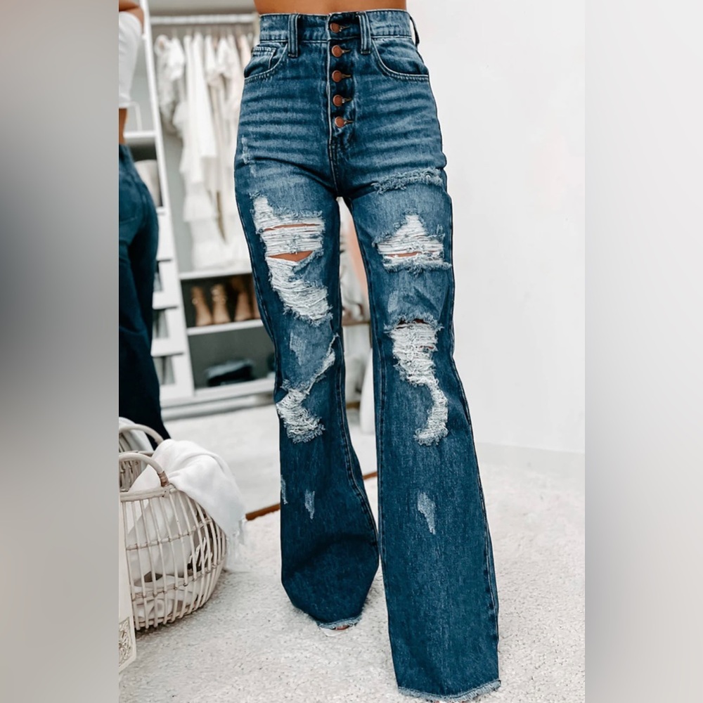 BNT Wide leg destroyed jean